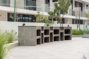 Artful Gate Loft near Airport & Yas F1 Circuit