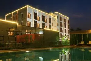 Mayapuri Amira - Tiruvidaimarudūr