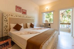 AV apartment beach candolim