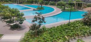 The Luxe at The Pent