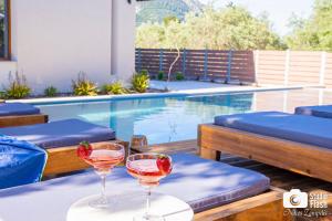 Golden Sun Suites