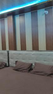 Hotel Yash Dham , Walking Distance To Ram mandir