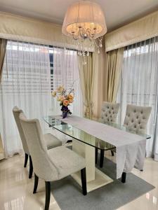 La Riva Boutique Hotel