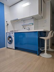 2 minutes to Haeundae Beach - Netflix