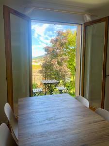 Duplex provençal avec vue sur les vignes