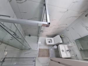 Bright 2-Bedroom Apartment near Gzira Promenade & Sliema Ferry to Valletta