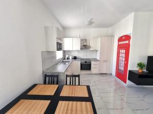 Bright 2-Bedroom Apartment near Gzira Promenade & Sliema Ferry to Valletta