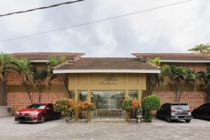 Tans Astana Villas by The Lavana