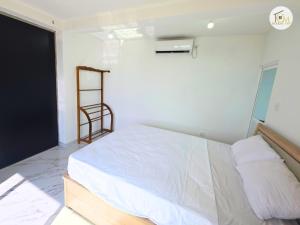 Hikka Ocean View by CM Holiday