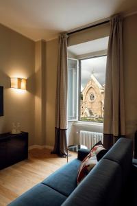 Luxury apartment in the city center with view