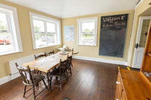 Making Tracks Farm House