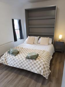 Private En-Suite Room by Christchurch Park