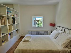 Acropolis Modern Artist Retreat