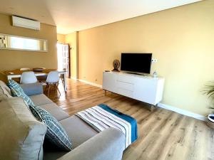 Zarla Home - 2-bedroom apartment - 500 meters from the beach - Ubytování bez kategorie ve městě Armação de Pêra