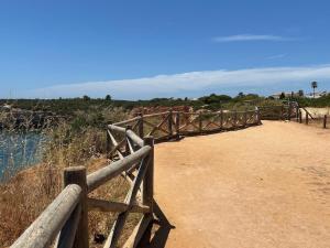 Zarla Home - 2-bedroom apartment - 500 meters from the beach