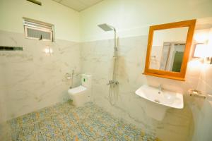 Island Spoon Mirissa