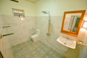 Island Spoon Mirissa