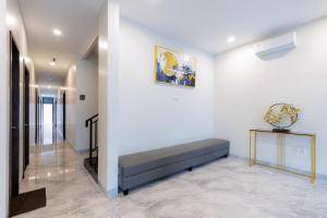 Urbanview Syariah Hotel Senen Jakarta