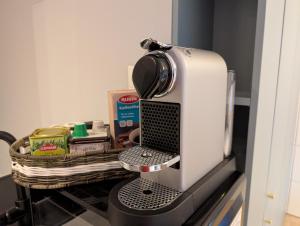 Fresh & Modern Studio - near the city center & railway station