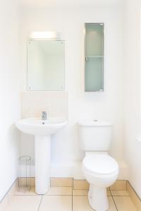 2 Bedroom Apt St Patricks Court Dublin 8