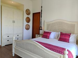 Tropikal villa 2 bedrooms in seminyak Bali