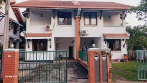 Fathimas Luxury Villa
