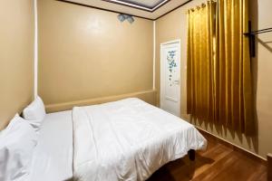 Homestay Zahra Syariah Gunung Dempo Mitra RedDoorz