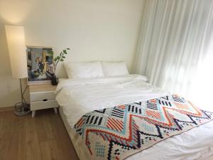 Apgujeong Dosan Jthestay