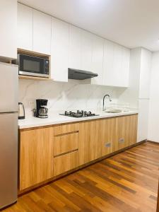 Loft steps away from Larcomar for urban explorers