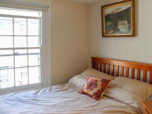 Crescent Cottage