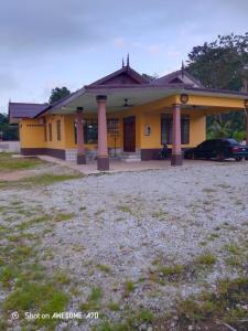 aleesya homestay