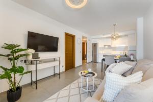 Cosy Beach Suite with Private Rooftop