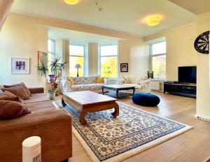 Wonderful 8 Bedroom Home near Vilnius