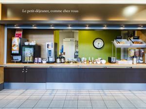 Hotels B&B HOTEL Orly Rungis Aeroport 2 etoiles : photos des chambres