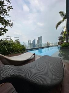 Tahanan Studio at Salcedo Skysuites