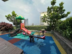 Tahanan Studio at Salcedo Skysuites