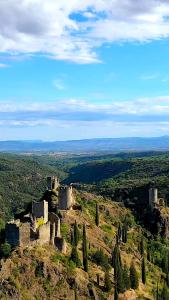 4 Châteaux Lastours Bijou 3 star Sudespine à 100m de los Castillos