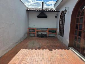Tempo Departamento 4 dormitorios, 6 camas, 9 personas, con 2 balcones, wiffi y parking free