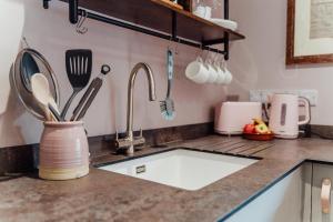 Hall View Guest Suite