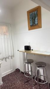 Modern Studio Ultra Fast internet 300Mbps QuietCourtyard Exarcheia