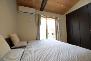 Spring House 飛鳥魚の家 冷泉汀