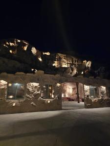Bilal luxury camp