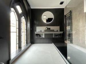 #71 The Old Sunday School in Matlock - Stunning views of the Dales