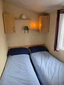 Caravan 1 - Blackmoor farm near tenby