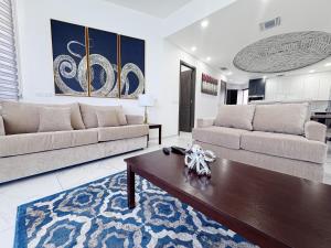 Casa Blanca Golf Villas