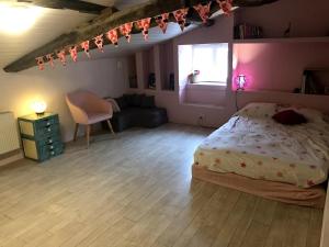 Maison à la campagne entre montagne et mer