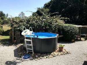 Maison à la campagne entre montagne et mer