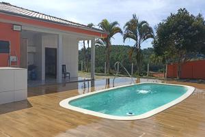 Chácara em Nazaré - Piscina, Churrasqueira e Natureza