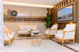 غصن الباسقة