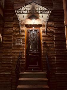 Anano Apartment on Botanikuri